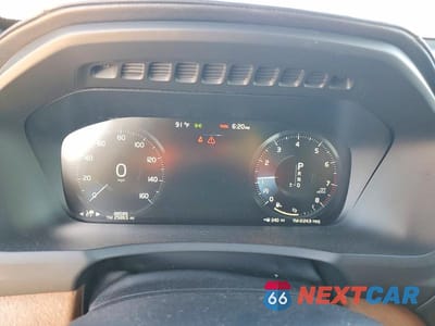 Zdjęcie 9 z 13 samochodu: 2017 VOLVO XC90 T6 VIN:YV4A22PL2H1184080 - miniatura