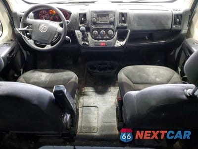 Zdjęcie 8 z 13 samochodu: 2018 RAM PROMASTER 2500 DELIVERY VAN VIN:3C6TRVDG4JE136946 - miniatura