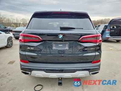 Zdjęcie 6 z 12 samochodu: 2021 BMW X5 XDRIVE45E VIN:5UXTA6C05M9F32422 - miniatura