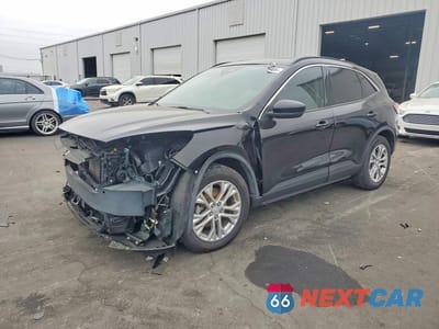 2020 FORD ESCAPE SEL 1FMCU0H61LUA24231 - główne zdjęcie licytacji z USA - miniatura