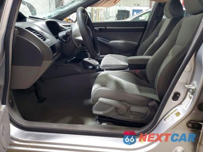 Zdjęcie 7 z 12 samochodu: 2006 HONDA CIVIC EX VIN:1HGFA168X6L004432 - miniatura