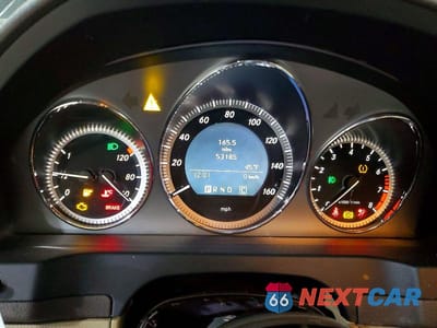 Zdjęcie 9 z 13 samochodu: 2010 MERCEDES-BENZ C 300 4MATIC VIN:WDDGF8BB1AF361316 - miniatura