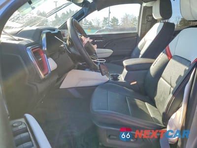 Zdjęcie 7 z 12 samochodu: 2024 GMC CANYON AT4X VIN:1GTP6EEK7R1114718 - miniatura