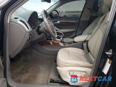 Zdjęcie 7 z 12 samochodu: 2010 AUDI Q5 VIN:WA1CKAFP2AA080053 - miniatura