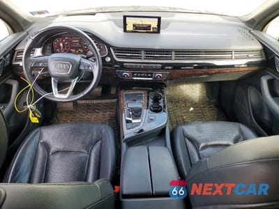 Zdjęcie 8 z 12 samochodu: 2018 AUDI Q7 PRESTIGE VIN:WA1VAAF73JD048108 - miniatura