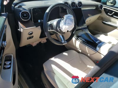 Zdjęcie 8 z 15 samochodu: 2025 MERCEDES-BENZ GLC 300 4MATIC VIN:W1NKM4HB3SF246222 - miniatura