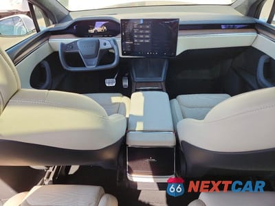 Zdjęcie 8 z 12 samochodu: 2023 TESLA MODEL X VIN:7SAXCBE5XPF385023 - miniatura