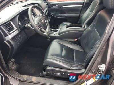 Zdjęcie 7 z 11 samochodu: 2014 TOYOTA HIGHLANDER XLE VIN:5TDJKRFH9ES060766 - miniatura