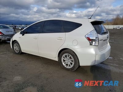 Drugie zdjęcie samochodu z przodu: 2014 TOYOTA PRIUS V THREE VIN:JTDZN3EU2E3355828 - miniatura