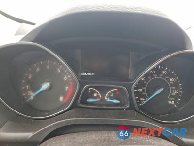 Zdjęcie 9 z 14 samochodu: 2018 FORD ESCAPE SE VIN:1FMCU9GD5JUC86691 - miniatura