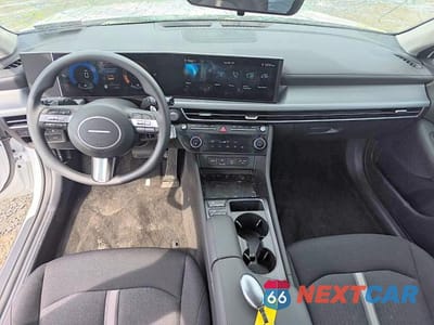 Zdjęcie 9 z 12 samochodu: 2026 HYUNDAI SONATA HYBRID BLUE VIN:KMHL24JJ2TA141684 - miniatura