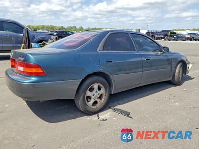 Trzecie zdjęcie samochodu z tyłu: 1997 LEXUS ES 300 BASE VIN:JT8BF22G6V0068046 - miniatura