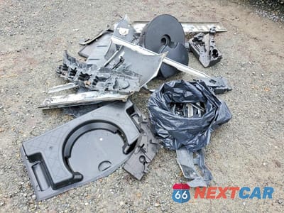 Zdjęcie 13 z 14 samochodu: 2009 AUDI Q7 TDI S-LINE VIN:WA1CM74L69D032711 - miniatura