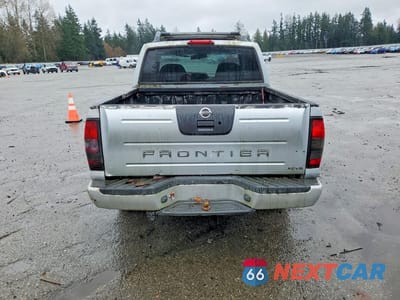 Zdjęcie 6 z 11 samochodu: 2001 NISSAN FRONTIER XE VIN:1N6ED27Y31C309315 - miniatura