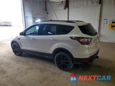 Drugie zdjęcie samochodu z przodu: 2017 FORD ESCAPE SE VIN:1FMCU9G93HUA98547 - miniatura
