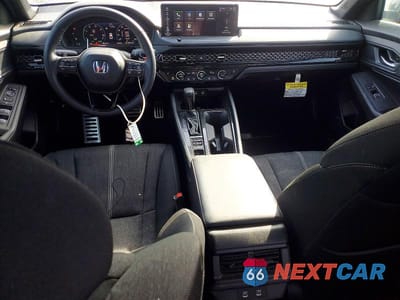 Zdjęcie 8 z 12 samochodu: 2025 HONDA ACCORD HYBRID SPORT VIN:1HGCY2F56SA061002 - miniatura