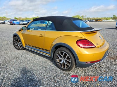 Drugie zdjęcie samochodu z przodu: 2017 VOLKSWAGEN BEETLE DUNE VIN:3VWT17AT7HM808797 - miniatura