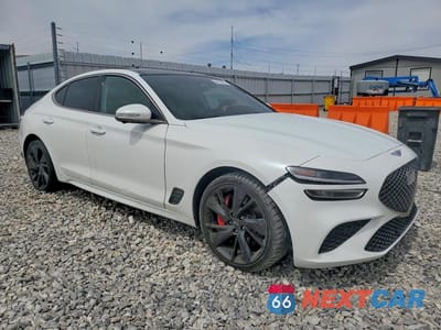 Czwarte zdjęcie samochodu z boku: 2022 GENESIS G70 3.3T STANDARD VIN:KMTG54TE0NU103726 - miniatura
