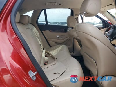 Zdjęcie 10 z 12 samochodu: 2019 MERCEDES-BENZ GLC 300 VIN:WDC0G4JB2KF532315 - miniatura