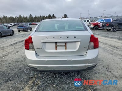 Zdjęcie 6 z 11 samochodu: 2010 VOLVO S40 2.4I VIN:YV1382MS2A2508323 - miniatura