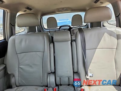 Zdjęcie 10 z 12 samochodu: 2013 TOYOTA HIGHLANDER SE VIN:5TDZK3EH8DS137949 - miniatura