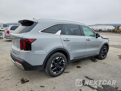 Trzecie zdjęcie samochodu z tyłu: 2025 KIA SORENTO S VIN:5XYRL4JC3SG320117 - miniatura