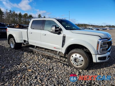 Czwarte zdjęcie samochodu z boku: 2025 FORD F450 SUPER DUTY VIN:1FT8W4DM7SED72429 - miniatura