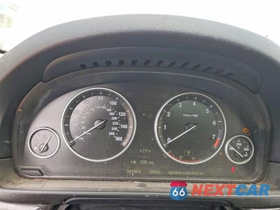 Zdjęcie 9 z 11 samochodu: 2011 BMW 5 SERIES VIN:WBAFR1C50BDS35035 - miniatura