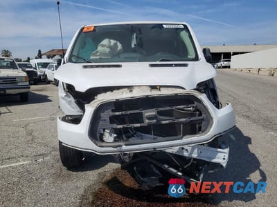 Piąte zdjęcie samochodu w środku: 2019 FORD TRANSIT 350 DELIVERY VAN VIN:1FTBW2YM2KKA36063 - miniatura