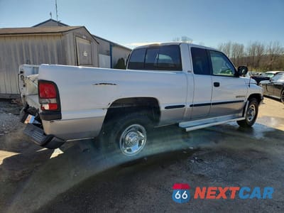 Trzecie zdjęcie samochodu z tyłu: 1998 DODGE RAM 2500 VIN:1B7KC23W8WJ198695 - miniatura