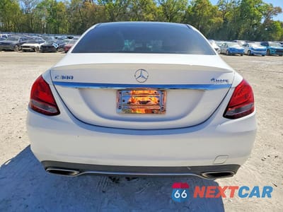 Zdjęcie 6 z 13 samochodu: 2016 MERCEDES-BENZ C 300 4MATIC VIN:55SWF4KB6GU175121 - miniatura