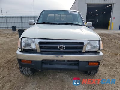 Piąte zdjęcie samochodu w środku: 1997 TOYOTA TACOMA SR5 VIN:4TAWN74N9VZ297682 - miniatura