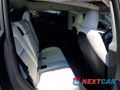 Zdjęcie 11 z 13 samochodu: 2023 TESLA MODEL Y VIN:7SAYGDEE7PA141475 - miniatura