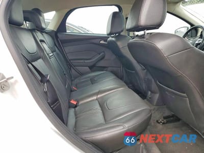 Zdjęcie 10 z 11 samochodu: 2013 FORD FOCUS SE VIN:1FADP3K23DL260951 - miniatura