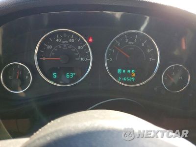 Zdjęcie 9 z 12 samochodu: 2012 JEEP WRANGLER UNLIMITED SAHARA VIN:1C4HJWEG8CL214231 - miniatura