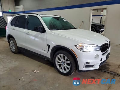Czwarte zdjęcie samochodu z boku: 2016 BMW X5 SDRIVE35I VIN:5UXKR2C58G0R72603 - miniatura