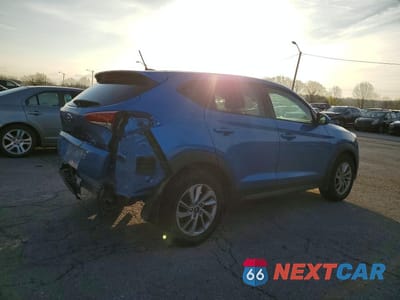 Trzecie zdjęcie samochodu z tyłu: 2017 HYUNDAI TUCSON SE VIN:KM8J23A48HU575805 - miniatura