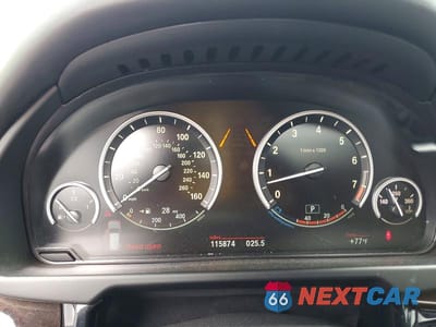 Zdjęcie 9 z 14 samochodu: 2014 BMW X5 XDRIVE35I VIN:5UXKR0C54E0H25700 - miniatura
