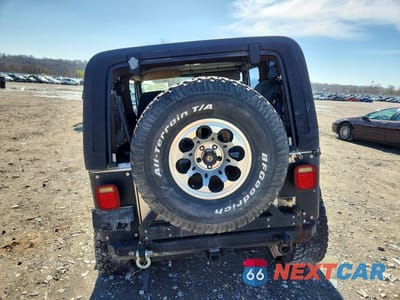 Zdjęcie 6 z 12 samochodu: 1993 JEEP WRANGLER / YJ SAHARA VIN:1J4FY49S1PP245075 - miniatura