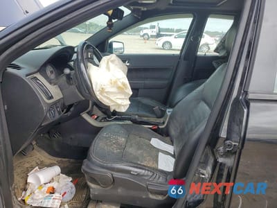 Zdjęcie 7 z 11 samochodu: 2010 FORD FOCUS SES VIN:1FAHP3GN3AW209898 - miniatura