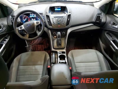 Zdjęcie 8 z 13 samochodu: 2016 FORD ESCAPE SE VIN:1FMCU9GX1GUB85022 - miniatura