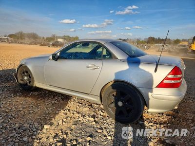 Drugie zdjęcie samochodu z przodu: 2002 MERCEDES-BENZ SLK 230 KOMPRESSOR VIN:WDBKK49F92F251499 - miniatura
