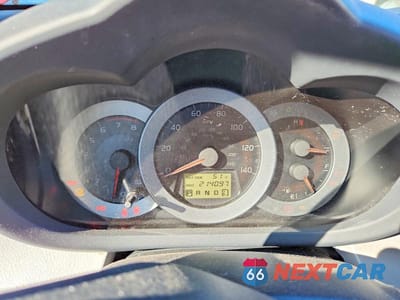 Zdjęcie 9 z 12 samochodu: 2008 TOYOTA RAV4 BASE VIN:JTMBD33V985191390 - miniatura