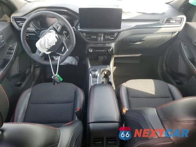 Zdjęcie 8 z 12 samochodu: 2025 FORD ESCAPE ST LINE VIN:1FMCU9MN6SUA19297 - miniatura