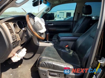 Zdjęcie 7 z 11 samochodu: 2011 TOYOTA TUNDRA LIMITED VIN:5TFHW5F10BX199995 - miniatura