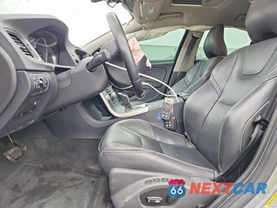 Zdjęcie 7 z 13 samochodu: 2017 VOLVO S60 DYNAMIC VIN:YV140MTL6H2440166 - miniatura