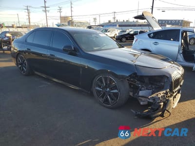 Czwarte zdjęcie samochodu z boku: 2024 BMW I7 XDRIVE60 VIN:WBY53EJ00RCP54891 - miniatura