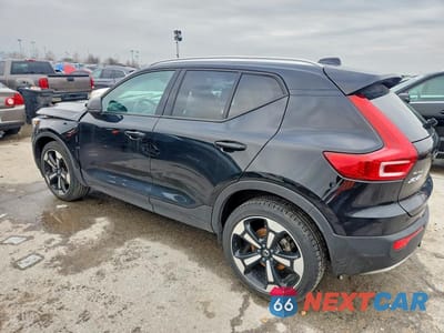 Drugie zdjęcie samochodu z przodu: 2020 VOLVO XC40 T5 MOMENTUM VIN:YV4162UK3L2277080 - miniatura