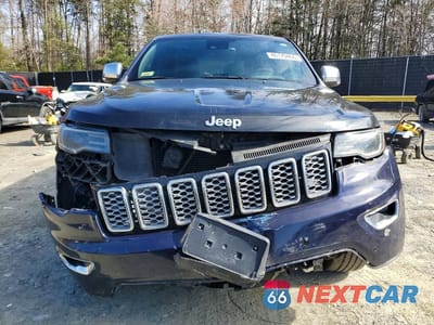 Piąte zdjęcie samochodu w środku: 2017 JEEP GRAND CHEROKEE OVERLAND VIN:1C4RJFCG3HC628158 - miniatura