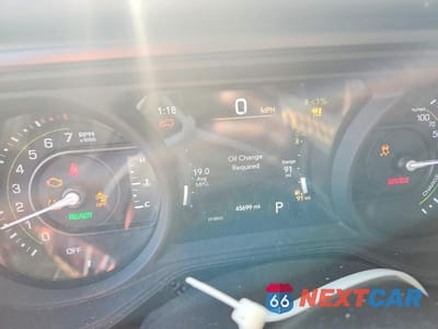 Zdjęcie 9 z 12 samochodu: 2024 JEEP WRANGLER 4XE VIN:1C4RJXN62RW140944 - miniatura